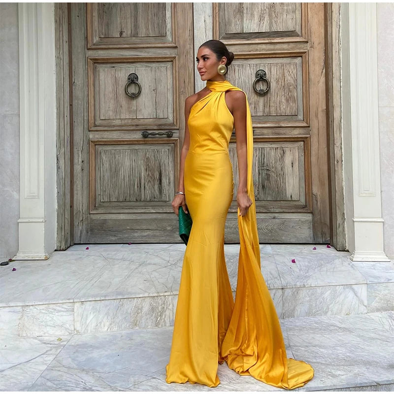 Elegant Satin Halter Dress – Backless Party Gown for Women