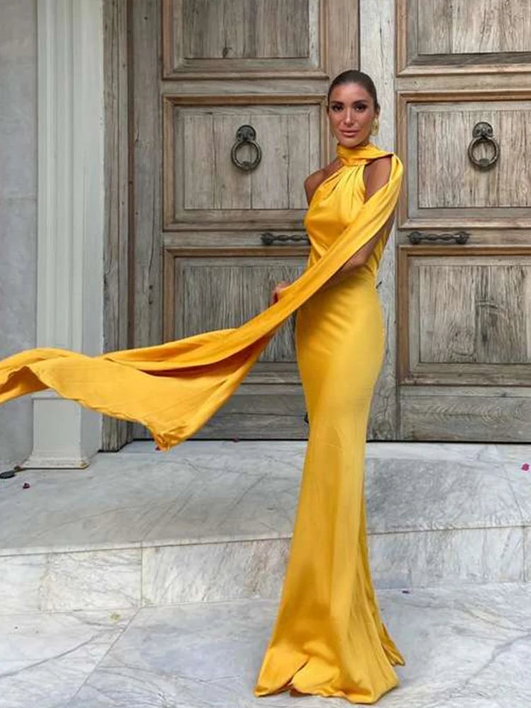 Elegant Satin Halter Dress – Backless Party Gown for Women