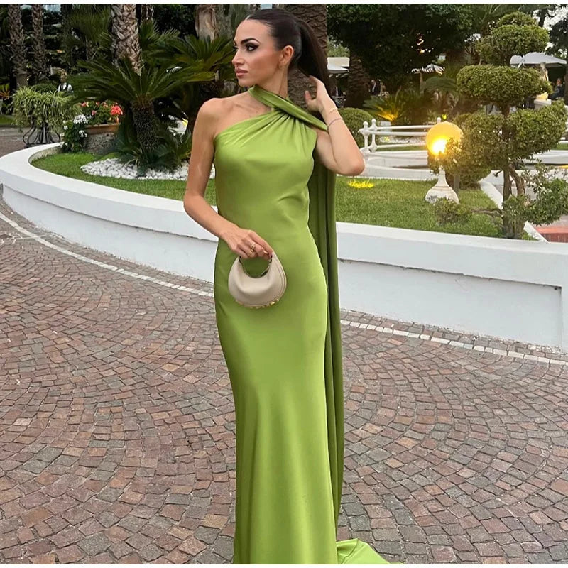 Elegant Satin Halter Dress – Backless Party Gown for Women