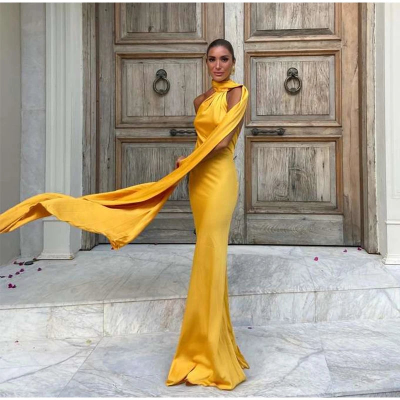 Elegant Satin Halter Dress – Backless Party Gown for Women